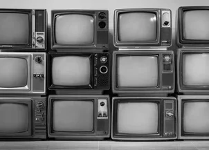 black-white-old-vintage-televisions-260nw-1808811454